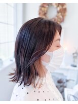 レガーメ(hair make Legame.) インナーカラー/外ハネ