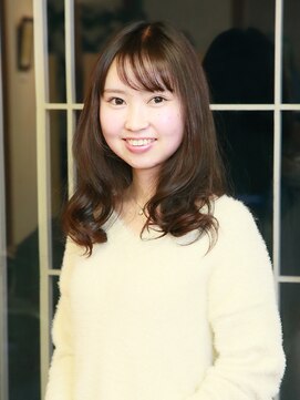 イシイ(ISHII) ダメージ＆頭皮に優しいレプレカラーでツヤ色巻き髪スタイル☆