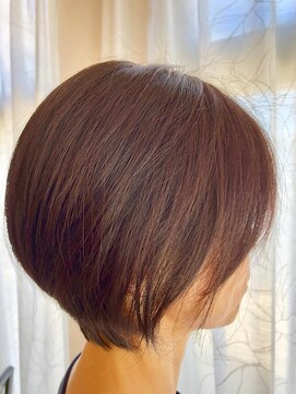 月と風 長良店 シンプルショートボブ
