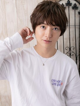 メンズヘア ビーセカンド 草加店(MENS HAIR B-2) マット質感で優し気サイドパートショートC