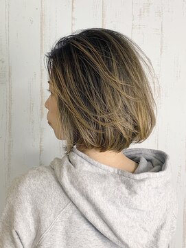 テトテ 天王寺店(tetote) #ハイトーンカラー #かきあげ前髪 #大人ショート