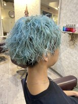 ヘアーエポック(hair epoque)&nbsp;水色カラー/ソフトスパイラルマッシュ