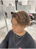 ケアパーマ　センターパート×無造作ツイスパ