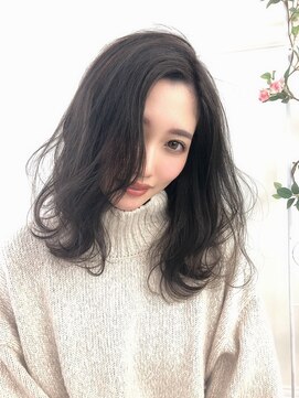エリス キョウバシ(Eliss) Eliss umeda 透明感ブラックアッシュ☆