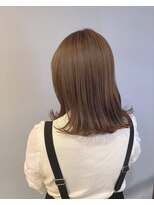 ブロッサム ひばりヶ丘(Blossom)&nbsp;20代30代大人可愛い艶感グレージュ切りっぱなし外ハネ