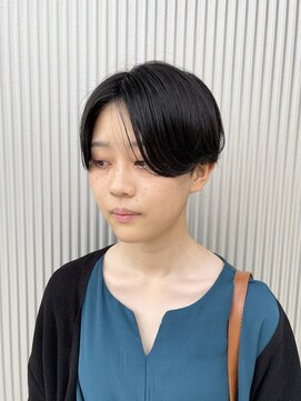 ヘアステーションフラット(HAIR STATION FLAT) 前下がりショート