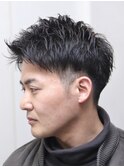 メンズビジネスツーブロックナチュラルヘア髪質改善理容室黒髪