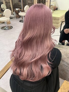 ハチ(HACHI) 艶髪ピンクベージュ