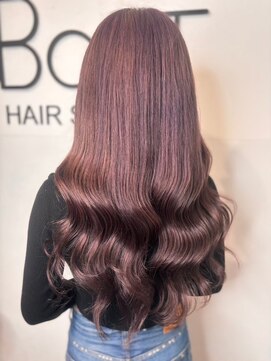 テイス 新宿(TACE) ラベンダーピンク[ネビージュ/黒髪/小顔/新宿]