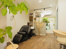 ポポラヘアー(popola hair)の雰囲気（寝心地を追求した極上シャンプーシートでリラックス時間を♪）