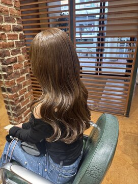 チップタップ 町田店(tip top) 上品レイヤーロング × まろベージュ