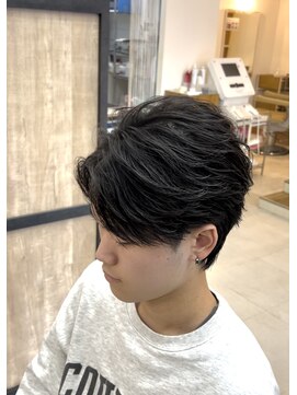 エッジ(EDGE) 大分メンズ毛流れニュアンスフェザーパーマ刈り上げショート