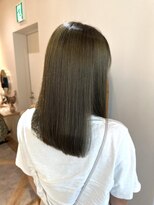 アンド ラ ブランシュ(&.La Blanche)&nbsp;オリーブ/赤み消しカラー/髪質改善