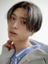 ライラ(Lyla)&nbsp;［salonLyla］ナチュラル毛流れフェザーショート