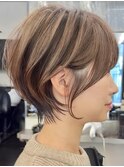 10代20代30代小顔顔まわり似合わせ耳かけショートパーマ