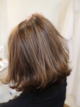 シェア(SHARE hair make works) 【SHARE】★お客様スナップ★ハイライトのクールボブ