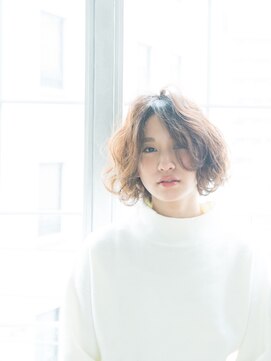 フローレント(florent) パーマヘアにしたくなるゆるふわボブ