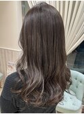 巻き髪もアレンジもオシャレにハイライト デザインカラー◎