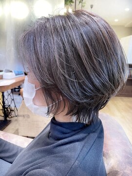 ヘアサロン アティリー(Hair Salon Attirer) 西梅田/ボブ/グレーベージュ/白髪ぼかし【Attirer飯田裕之】