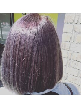 ツヅル(tsuzuru.) 可愛いが過ぎる？ピンクラベンダー