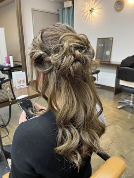 オーヘアールーム O hair-room ヘアアレンジ