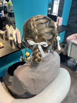 リエラ 新宿(RIERA) 垂れ耳わんちゃんヘア