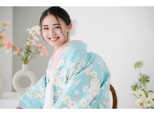 着付師も在籍しているので、入学式や成人式、卒業式や結婚式などお客様の大事な日にもご利用ください♪