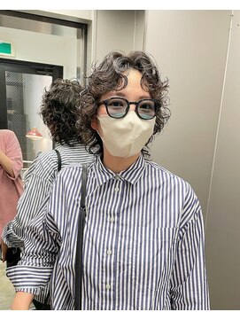 ナループロアボタン(Nalu pu loa BOTAN) 黒髪パーマ/クルクルパーマ/レイヤーパーマ