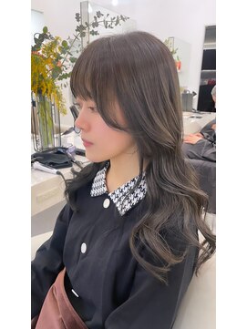 アオ 甲府本店(AO) 韓国アイドルヘア透け感アッシュ