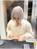 切りっぱなしボブ　ヘイリーボブ　タッセルボブ