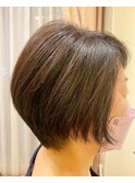 ショートボブ