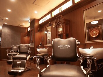 ヒロギンザ 横浜店(HIRO GINZA)の写真/【HPBAWARD2025ベストサロン部門注目サロン選出】OPEN席と個室が選べて◎こだわりの店内で寛ぎながら男磨き