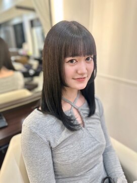 ルーウィン(LE WIN) 20代30代40代お勧め可愛いセミレイヤー