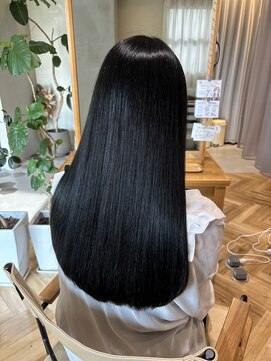 リベラル(liberal) 透明感　ダークブルージュ 艶髪ロング【20代/30代/40代】