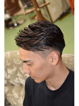 ラフカッターズZ 町田店 サードパート【町田/理容室/床屋/顔剃り/シェービング】