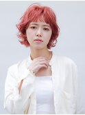 銀座で魅せる、洗練された大人のハイトーン・ショート