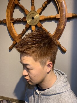 バーバー スタジオ ラフテル(Barber Studio RAFTEL) 、ジェットモヒカン フェザーマッシュ ソフトツーブロック