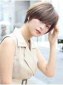 耳掛けショート/大人可愛い/ショートボブ/ハンサムショート/江角