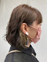 櫛の屋&nbsp;ライムグリーンイヤリングカラー×パーマ《ラムネhairヒサマツ》