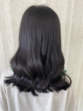 アンダーバー(UNDRvr) 重めミディアムヘア