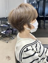 ハルキ ミナト ジャパン オオサカ(HARUKI MINATO japan OSAKA)&nbsp;30代40代50代小顔似合わせカットくびレイヤーエモージュ大人可愛