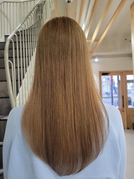 アトレ(attrait) ロング×ベージュカラー