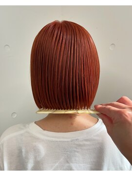 ユノ(juno) 暖色カラーとボブ　シオガマ