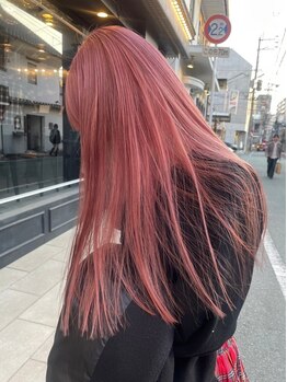 カムジーヘッドカミノウラ(COMEGHEAD KAMINOURA)の写真/ COMEGHEADのカラーはダブルカラーとインナーカラーが人気＊ダメージレスで、ツヤのあるカラーをご提案