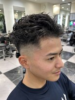 テテ(TETE) フェード/極道パーマ/短髪