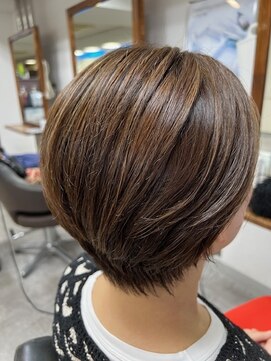 フリーズ 伊丹店(Freez) 白髪ぼかし30代40代50代60代伊丹大人ショート大人ボブ