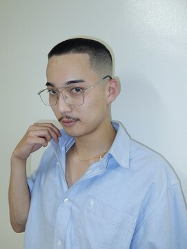 メリケンバーバーショップ トーキョー(MERICAN BARBERSHOP TYO) メンズカットフェードボウズ/スキンフェード