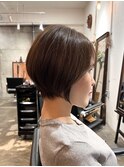 大人ボブレイヤーカットアッシュカラーダブルカラーおしゃれ女子