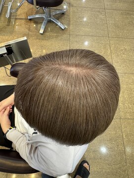 レッド(ReD) 白髪ぼかし/白髪ぼかしハイライト/脱白髪染め/金沢/髪質改善