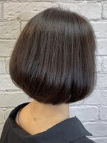 グレープバイン 辻堂(GRAPEVINES)&nbsp;大人かわいいナチュラルレイヤーショートボブ